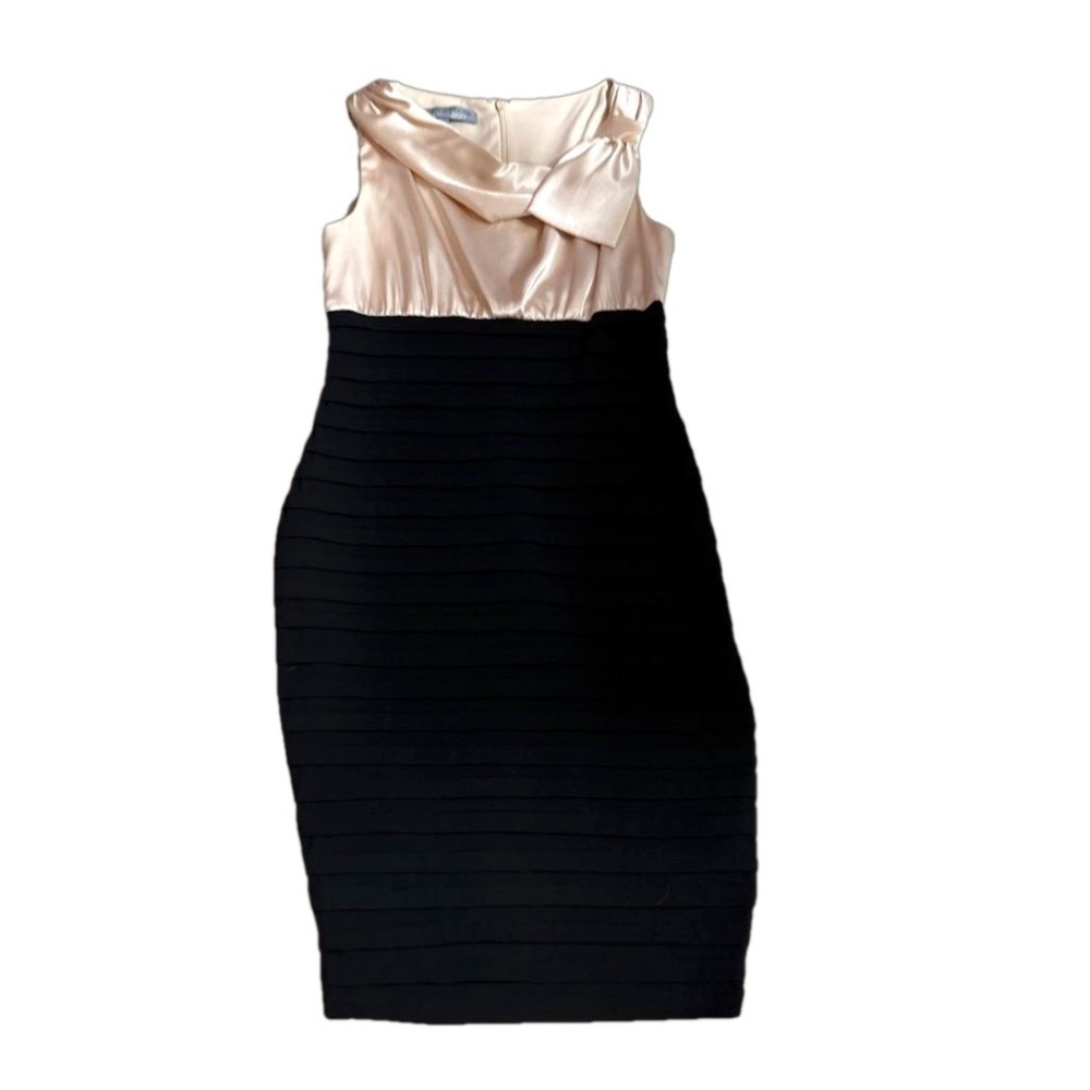 Gold and Black Maggy London for Melanie Lyne Dress Size 8